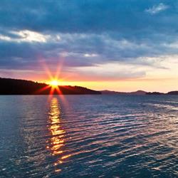 Mineral Springs Resort, Salt Spring Island, BC opening hours