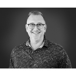 Dale Bryant, Real Estate Broker FRI - Royal Service Real Estate Inc., Brokerage in Cobourg, ON (One Block North Of Downtown Cobourg) - Opening Hours