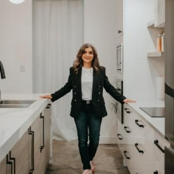 Neda Beaulac, London Ontario Broker at Blue Forest Realty Inc, opening hours