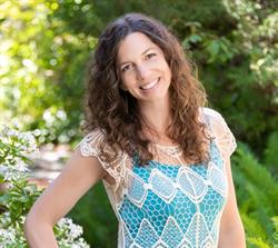 Full Circle Bodyworks - Hayley Clarke RST, Reiki Master & Teacher, Victoria, BC opening hours
