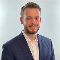 Nick Humeniuk - Real Estate Sales Representative, Oakville, ON opening hours
