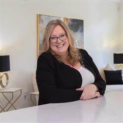 RE/MAX Escarpment Realty Inc., Brokerage Oakville, opening hours