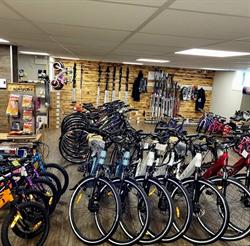 Rem sport, Sainte-Claire, QC opening hours