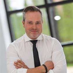 Rob Raham - Every Avenue Real Estate, Oakville, ON opening hours