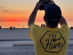 The Hive Restaurant & Pub, Wasaga Beach, ON opening hours