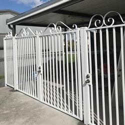 KOM Gate Repairs Milton and Installation, opening hours